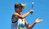 Maria Sharapova vince un set contro un giocatore australiano (dal nome ora conosciuto)