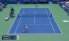 Video del Giorno: Maria Sharapova conquista un punto usando anche la mano sinistra