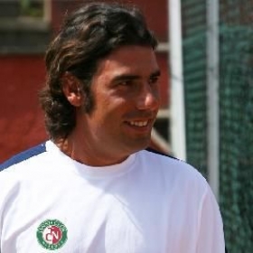 Nel 2010 diviene Presidente del Tennis Club Nascosa dando vita insieme ad importanti imprenditori locali ad una nuova gestione del Club proiettata ai vertici del panorama tennistico nazionale.
