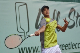 Il ventenne piemontese Lorenzo Sonego, è l'unico italiano in semifinale al primo Città di Lecco: affronterà la testa di serie n.1 Langer, tedesco - (foto Alberto Locatelli).