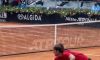 Video del Giorno: La palla di Stefanos Tsitsipas è rimbalzata due volte? Dal replay sembrerebbe di Si!