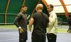 Novak Djokovic si allena con i suoi due allenatori
