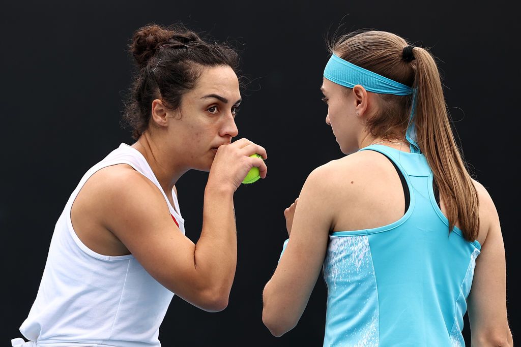 Martina Trevisan e Aleksandra Krunic nella foto