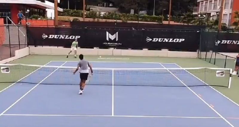 Allenamenti intensi per Stefanos Tsitsipas e Felix Auger Aliassime (Video)