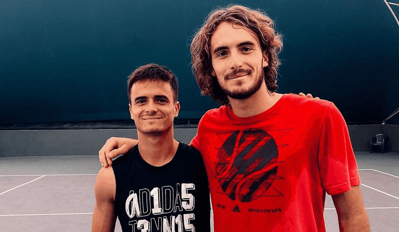Petros Tsitsipas prende in giro coloro che criticano le sue wild card