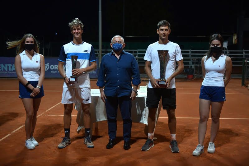 Il vincitore e finalista - credit Valter Cocchi