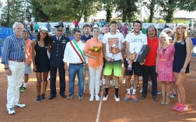 Il vincitore ed il finalista del torneo di Manerbio - Foto Felice Calabrò