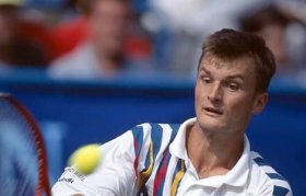 Alexander Volkov, best ranking n.14 del mondo