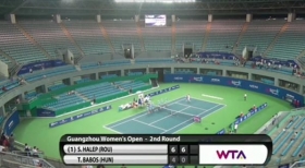 Gli spalti vuoti del torneo di Guangzhou
