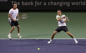 Xavier Malisse e Alexandr Dolgopolov, classe 1980 e classe 1988.