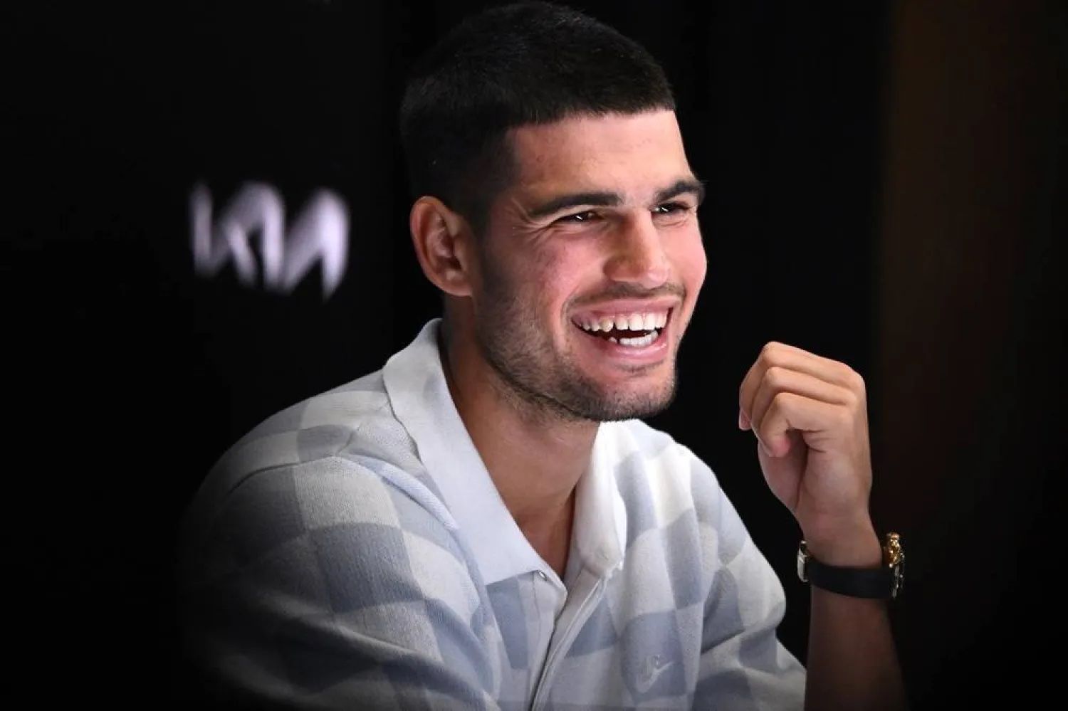 Carlos Alcaraz in press conference a Melbourne