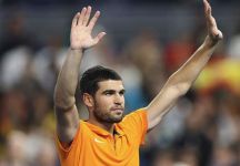 Alcaraz supera Fonseca nella prima sfida in assoluto: spettacolo a Miami (Video)