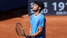 Andújar svela il piano di Alcaraz: “Tornerà solo quando sarà al 100%”. Boyer perde la testa a Francavilla. Fonseca avvisa tutti: “Sinner è su un altro livello” (Video)
