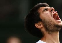 Carlos Alcaraz diventa il nuovo campione di Wimbledon, mettendo fine alla serie di vittorie di Djokovic. Rimane anche n.1 del mondo