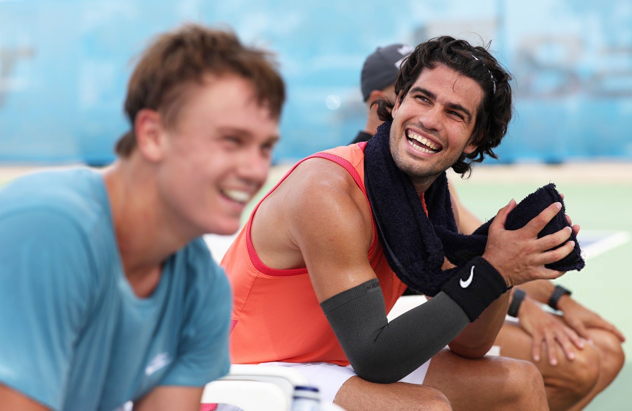 Alcaraz e Rune nel corso dell'allenamento a Murcia (foto Getty Images)