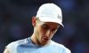 Roland Garros, la maledizione dei Mattei colpisce ancora: Arnaldi forfait per un virus, Cobolli vola in finale e ora sogna il n.5 del mondo