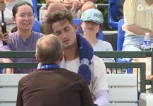 Atmane, malore in campo e ritiro a Shanghai. “Ho sentito le mani tremare e non riuscivo a respirare. Devo prendermi del tempo prima di rientrare”