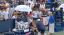 US Open, il curioso caso Atmane: crampi, servizio con la mano destra e lite con il fisioterapista (Video)
