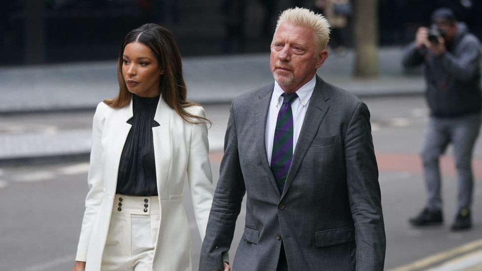 Boris Becker all'arrivo in tribunale stamattina