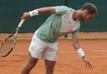 Alexandr Binda conquista la prima finale Challenger ad Astana dopo una battaglia contro Shelbayh