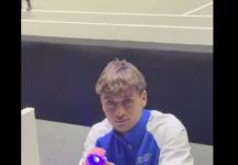 Flavio Cobolli protagonista a Shenzhen: spettacolo fuori dal campo durante le esibizioni (Video)