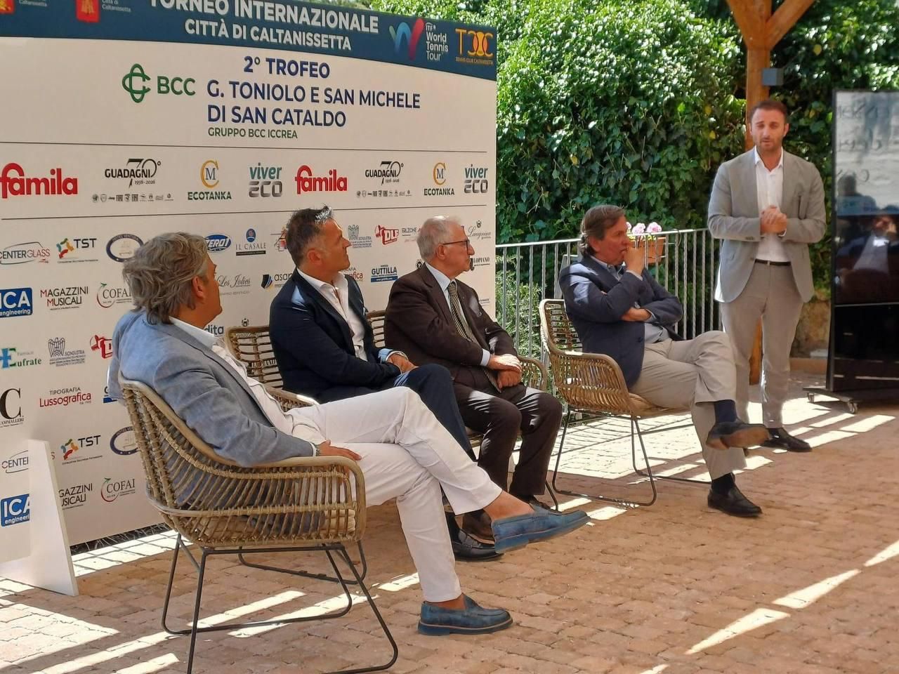 Presentato il torneo internazionale Citt&agrave; di Caltanissetta, 2&deg; trofeo BCC G. Toniolo e San Michele di San Cataldo. Wild card d'eccezione all'ex top 100 ATP Jozef Kovalik