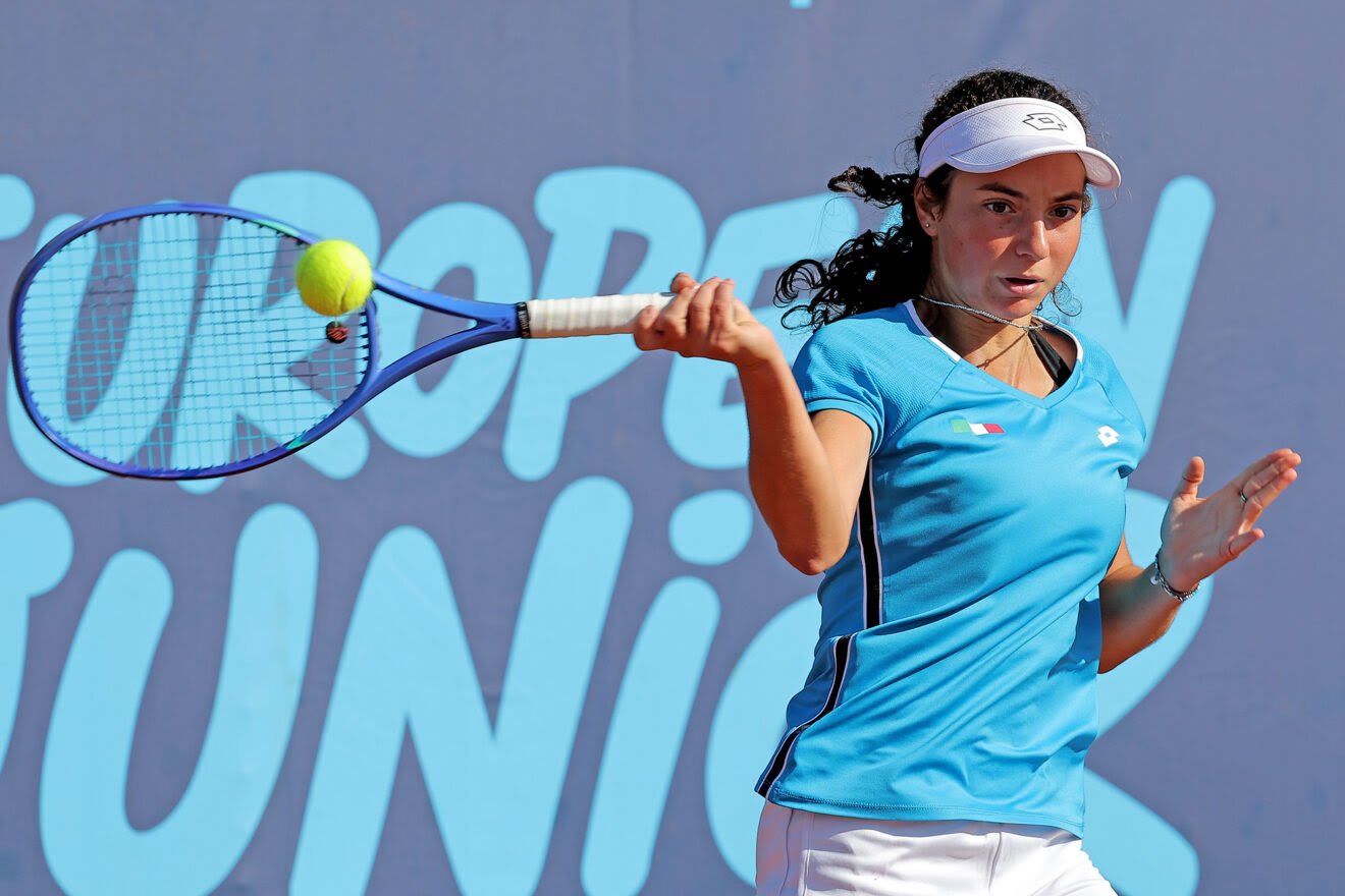 La lombarda Camilla Olga Castracani ha raggiunto i quarti di finale agli Europei: battuta la belga Daniels per 6-1 7-5 (foto FITP)