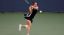 US Open: Cocciaretto lotta con il ginocchio fasciato, ma Siniakova le sbarra la strada