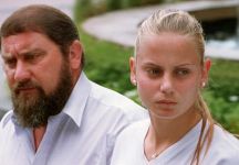 Jelena Dokic rivela: “È morto mio padre Damir. Nonostante i nostri problemi è un lutto difficile e complicato”
