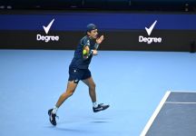 ATP FInals: De Minaur vince un set, Sinner è qualificato in semifinale