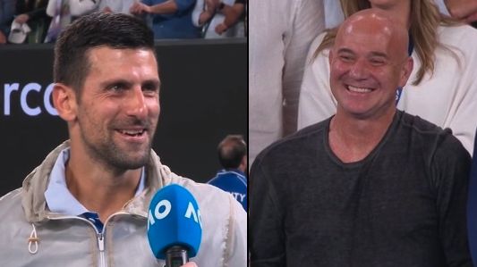 Novak Djokovic e Andrè Agassi nella foto