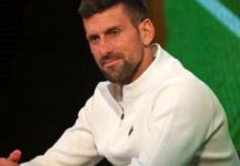 Djokovic: “Alcaraz superiore in tutto, ma sono orgoglioso di essere arrivato in finale. Nessun pensiero di ritiro. Nel 2024 Alcaraz e Sinner i migliori con distacco”