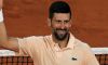 Djokovic soffre ma passa a Parigi: rimonta Mpetshi Perricard e vola al secondo turno del Roland Garros