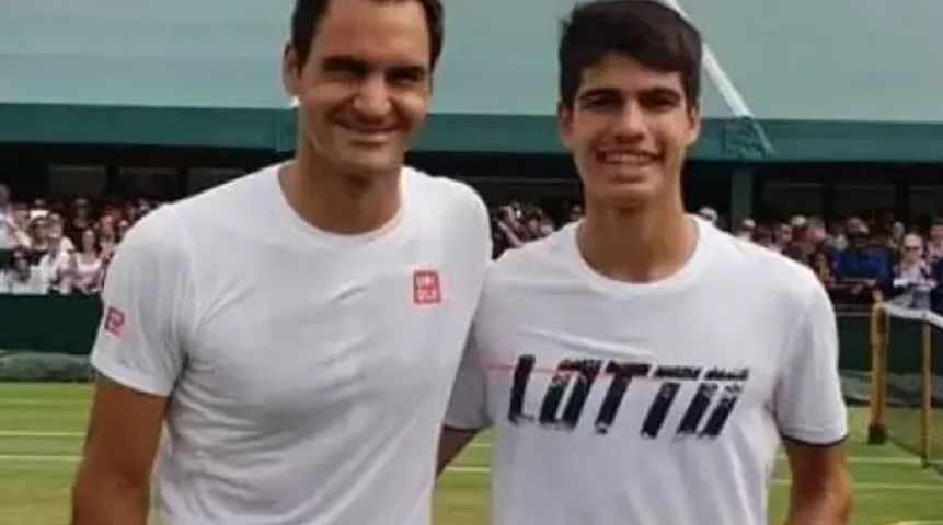 Roger Federer con Carlos Alcaraz