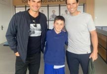 Roger Federer visita Rafael Nadal nella sua accademia a Manacor