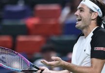 Rune avanza agli ottavi a Shanghai: sfiderà Mpetshi Perricard, autore dell’impresa contro Fritz (Video)