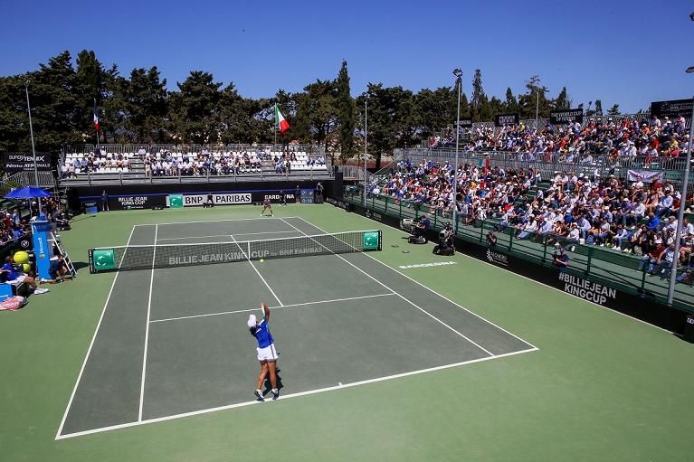 il Centrale del Tennis Club Alghero gremito per Giorgi-Tan (foto Sposito)