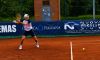 Internazionali ITF “Città di Santa Croce” – tra sole e pioggia Gribaldo fa sognare la Toscana 19 anni dopo: “Con Musetti uno step fondamentale per la mia crescita, oggi non cerco più la perfezione”. Ai quarti anche Logrippo