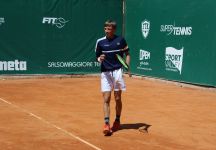 Giornata di sole e di ottimo tennis sui campi del TC Salsomaggiore dove sono iniziati gli incontri del tabellone principale della 42^ edizione del torneo Bayer