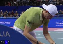 Humbert controlla il telefono nel tie-break decisivo e perde: il video diventa virale (Video)