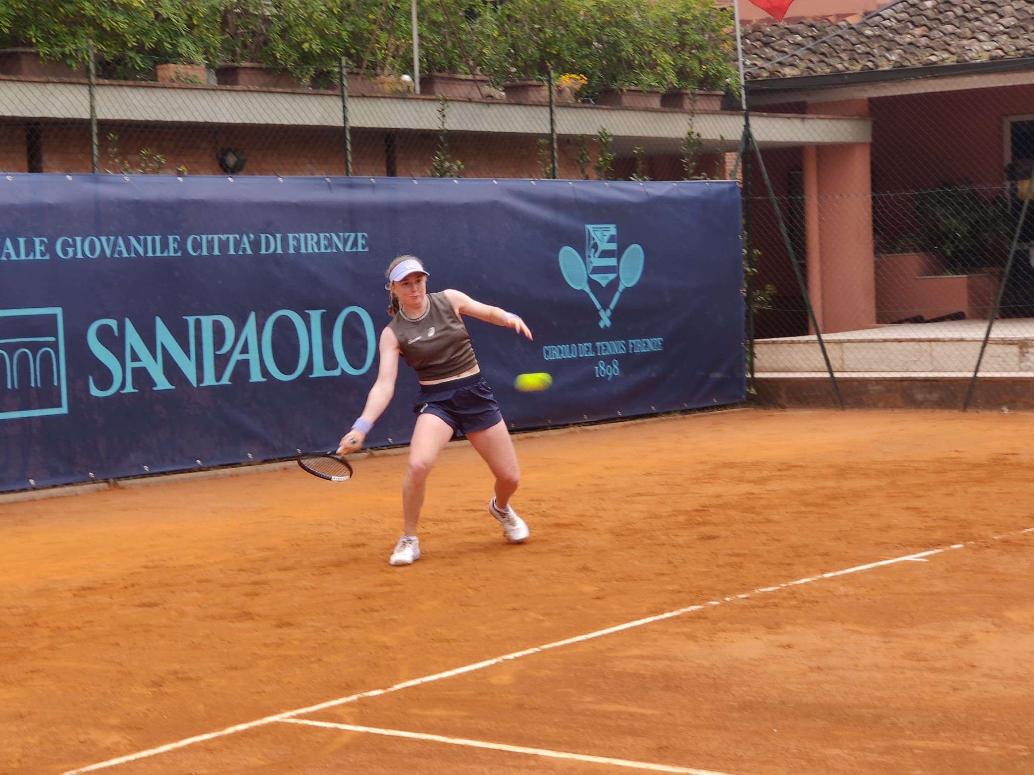 Ilary Pistola nella foto