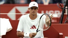Allarme Jodar: si cancella dal Queen’s per un dolore addominale. Wimbledon a rischio?