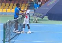 Scandalo nel torneo ITF Junior di Accra: schiaffi in faccia al rivale dopo aver perso il match (Video)