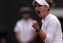 Krejcikova regina della rimonta: spegne Rybakina nel terzo set e vola in finale a Wimbledon. Sfiderà la nostra Jasmine Paolini