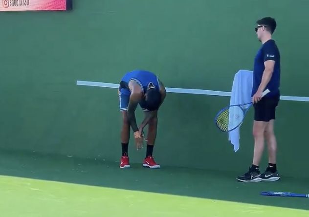 Kyrgios nel momento in cui ha sospeso l'allenamento a Indian Wells