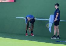 Kyrgios interrompe l’allenamento a Indian Wells per dolore al polso (video)