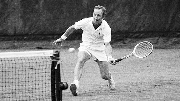 Rodney George Laver è un ex tennista australiano. Per i risultati e le vittorie conseguite tra dilettanti e professionisti, è considerato uno dei migliori tennisti di sempre