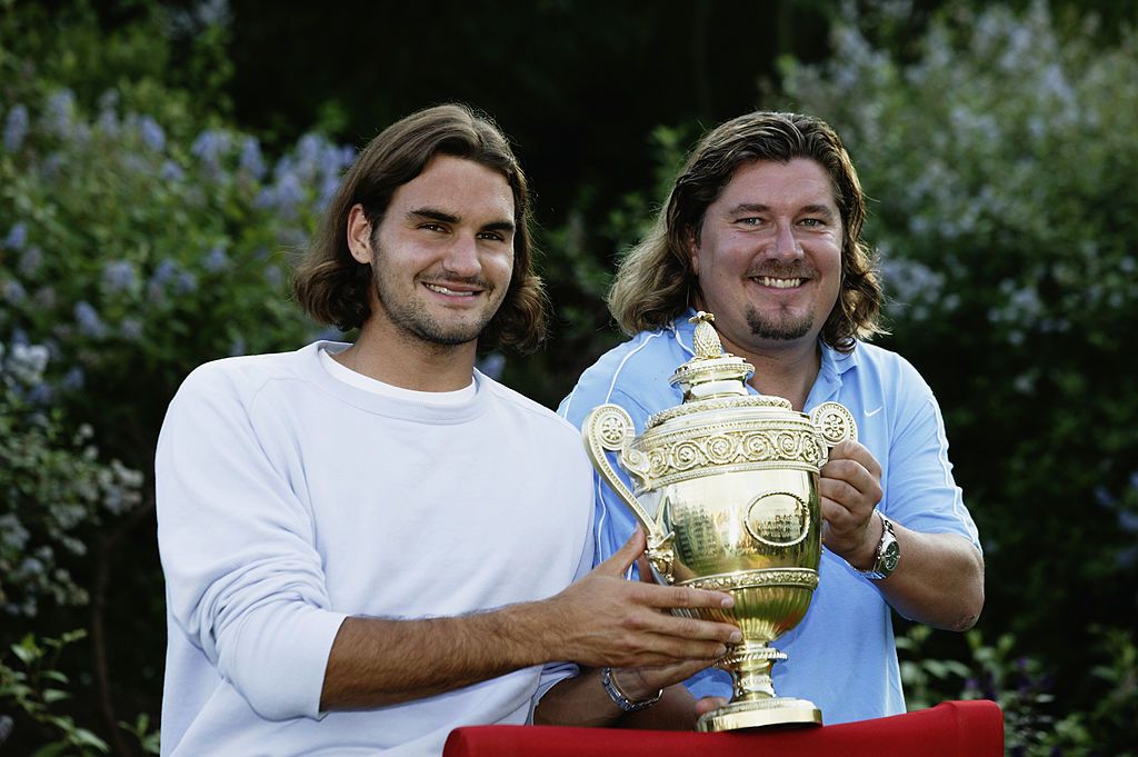 Peter Lundgren con Federer a Wimbledon 2003