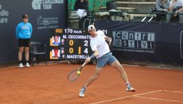 Roland Garros – Qualificazioni: I risultati completi con il dettaglio del Primo Turno di Qualificazione. Bene Cadenasso, Stefanini e Bronzetti. Maestrelli non molla: rimonta Noguchi e vola al secondo turno delle qualificazioni. Fuori N. Brancaccio e Giustino