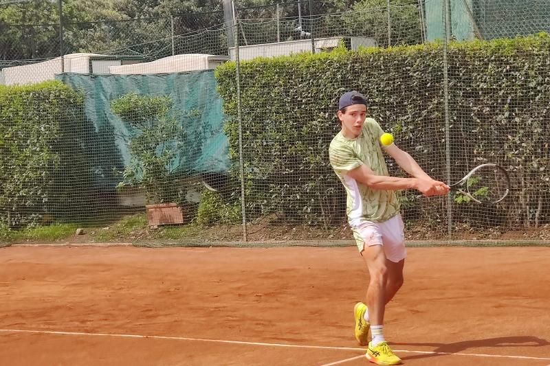 Simone Massellani nella foto